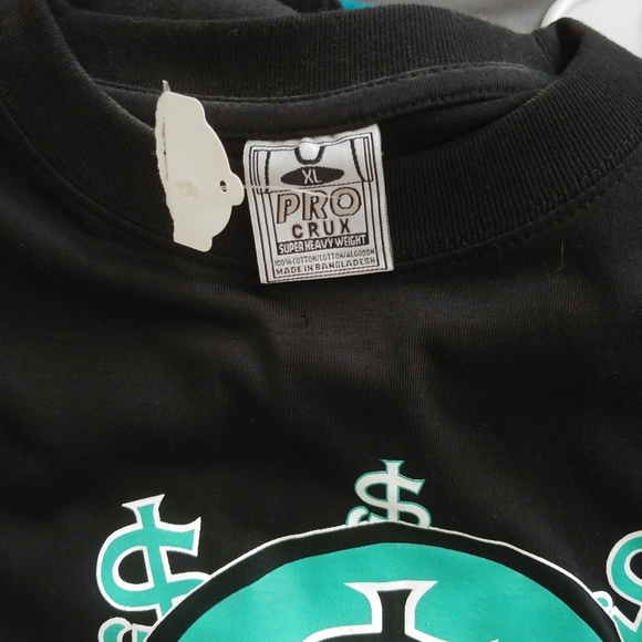 San Jose Skull Shirt - Picture 2 of 2